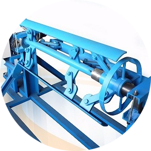 Разматыватель рулонного металла до 7 тонн с электроприводом Разматыватель рулонного металла до 7 тонн с электроприводом